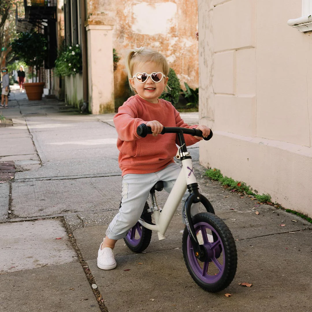 Babiators Polarised Heart Sunglasses - Sweet Cream - Image 3